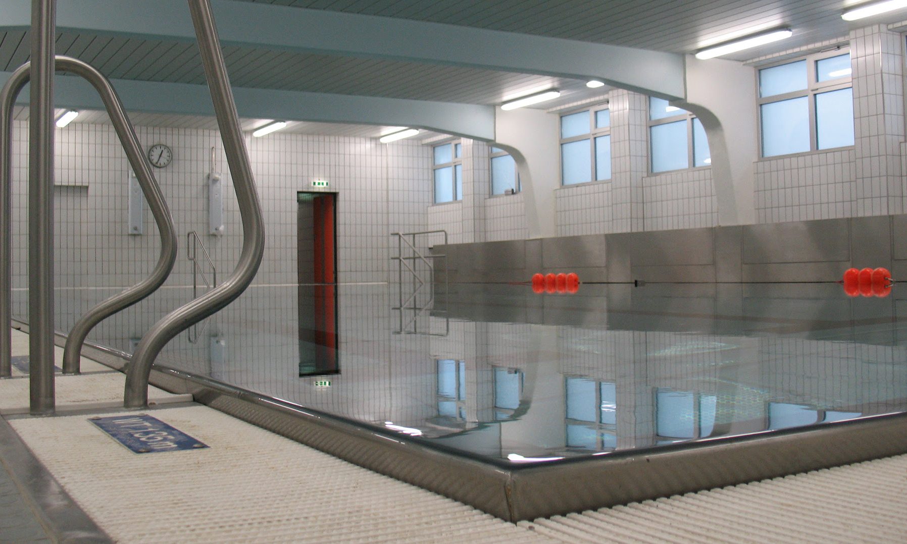 SCHWIMMBAD + Sporthalle, Köln 2 (2)